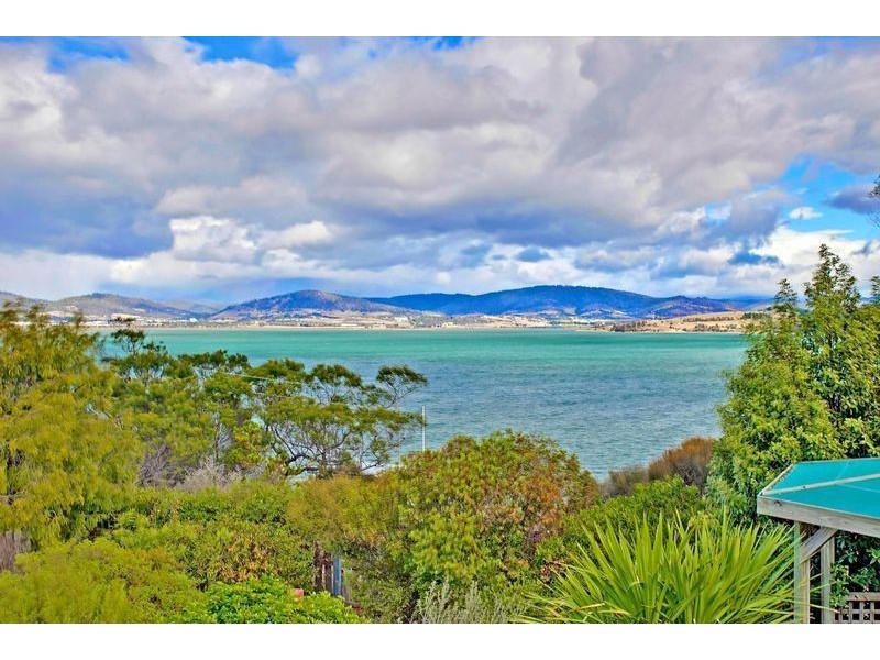 38 Brady Street, Midway Point TAS 7171