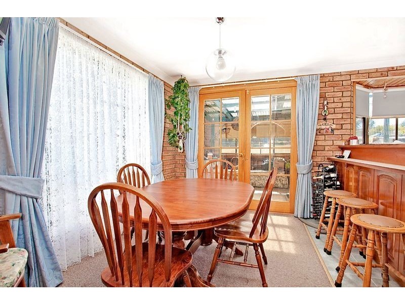 9 Oakdale Road, New Norfolk TAS 7140