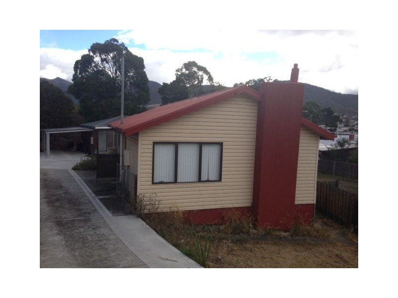 16 Fairfax Road, Glenorchy TAS 7010