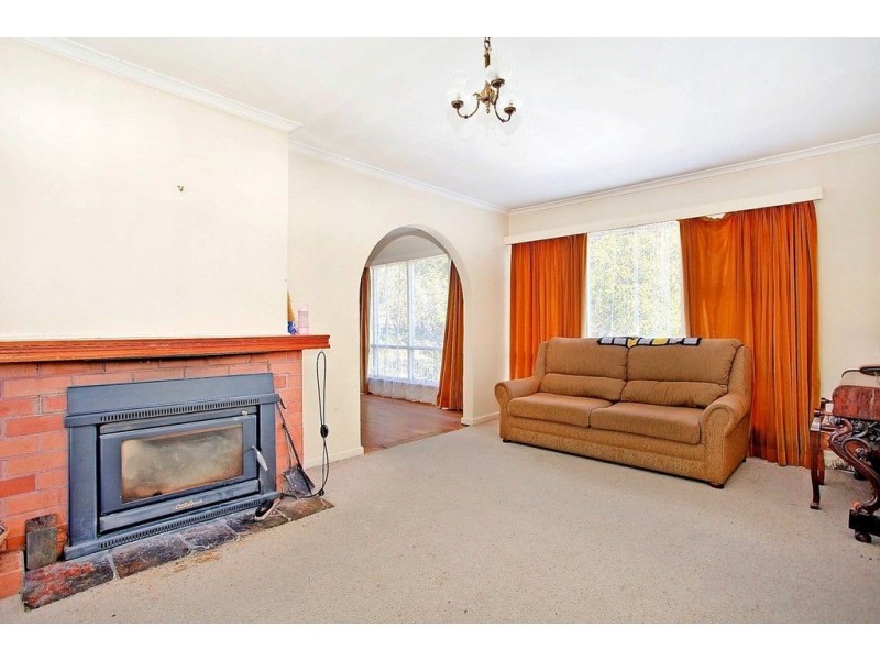 129 Augusta Road, Lenah Valley TAS 7008