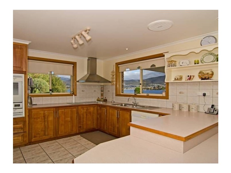 67 Jetty Road, Old Beach TAS 7017