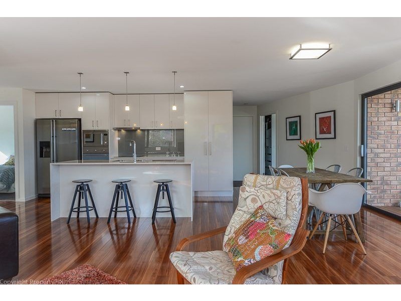 2/11 Tennent Court, Howrah TAS 7018