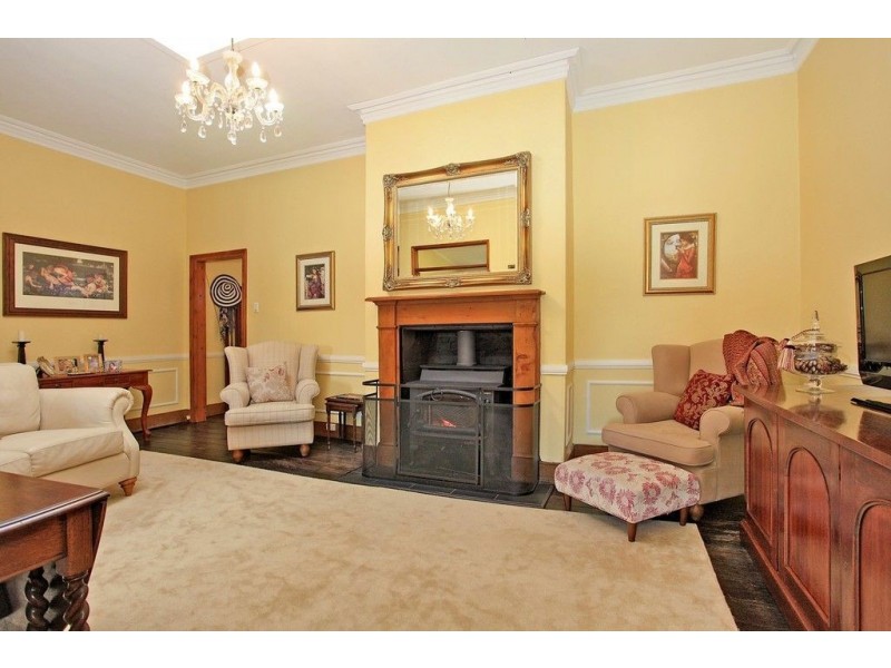 97 Main Street, Kempton TAS 7030