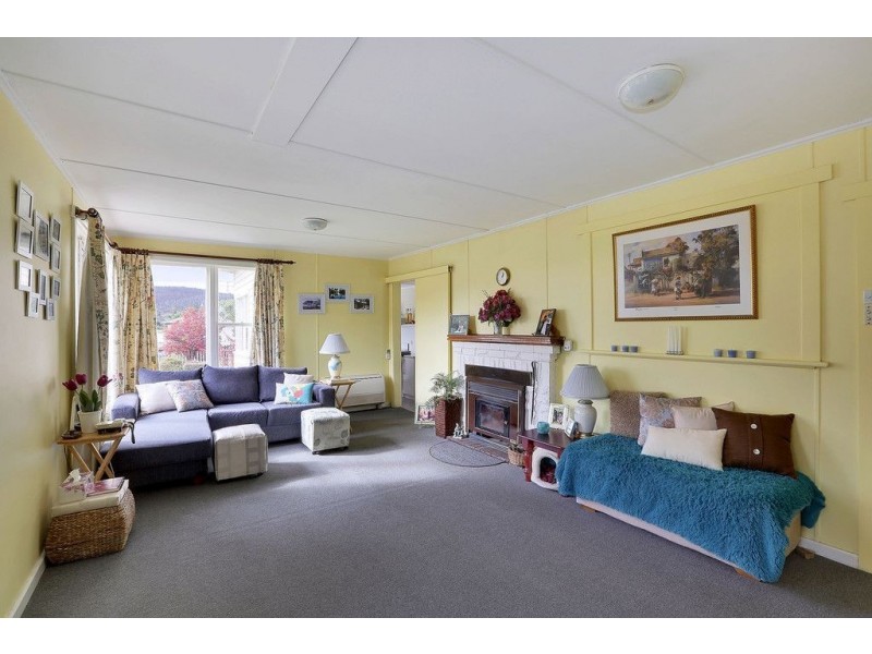 19 The Avenue, Ellendale TAS 7140