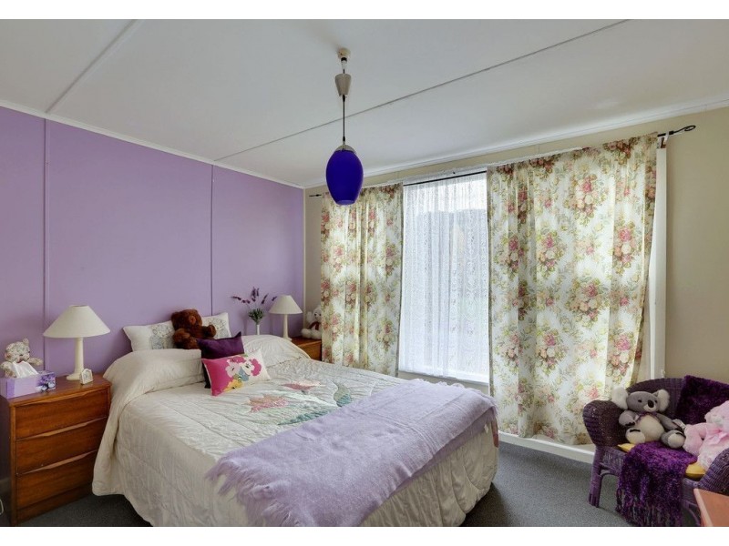 19 The Avenue, Ellendale TAS 7140