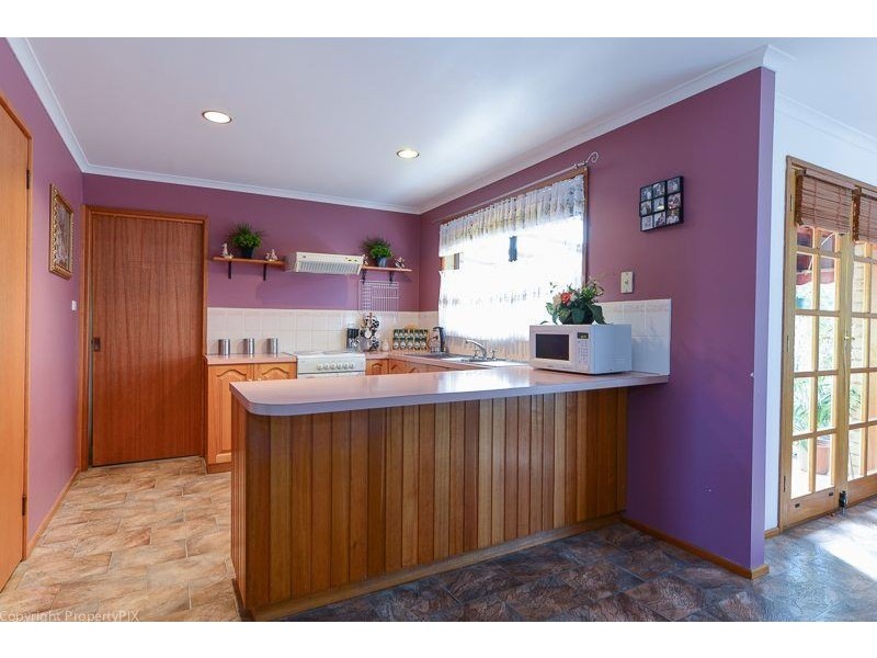 28 Clives Avenue, Old Beach TAS 7017