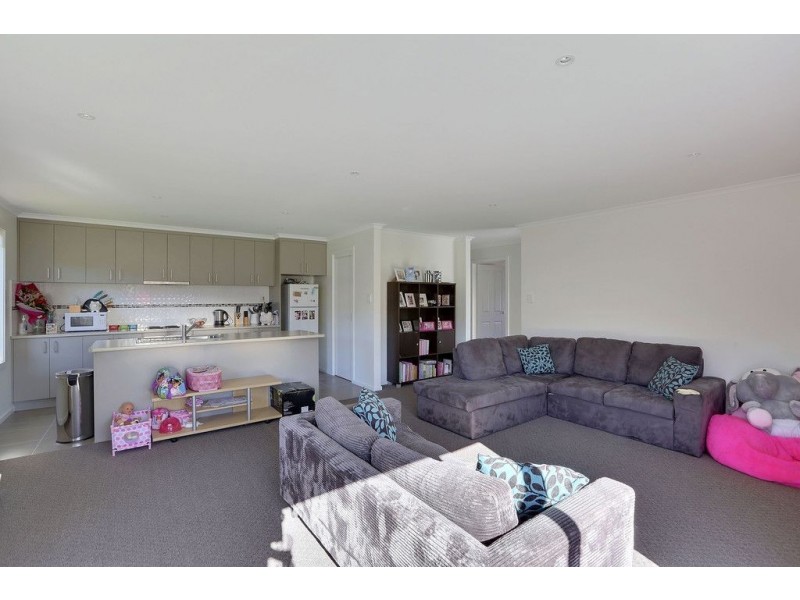 1/49 Mariah Crescent, Oakdowns TAS 7019