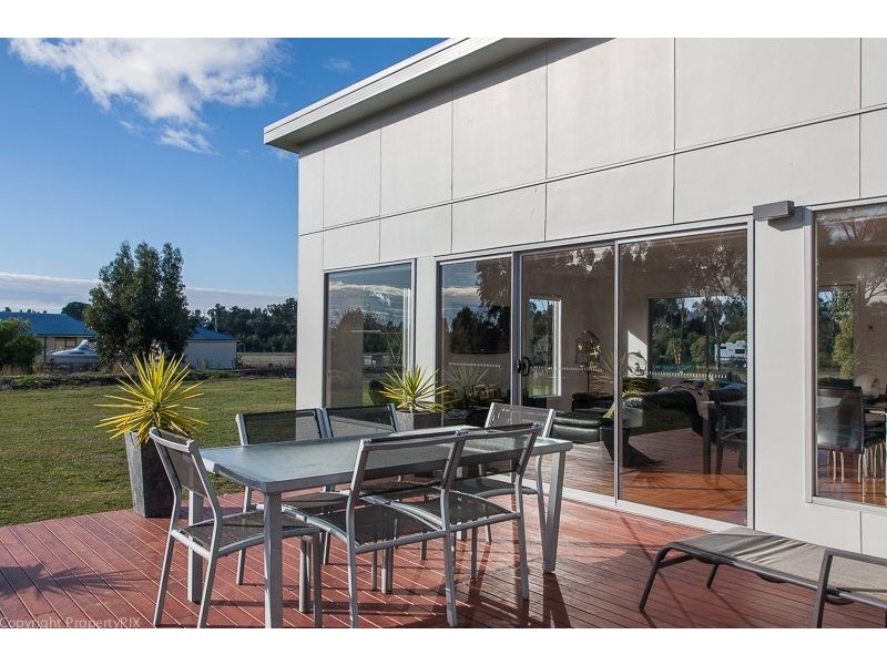 125 Seven Mile Beach Road, Seven Mile Beach TAS 7170