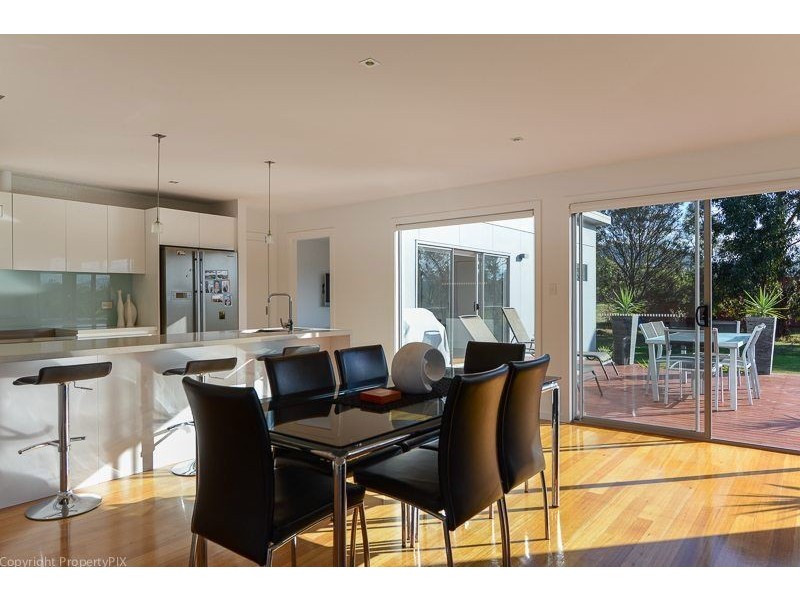 125 Seven Mile Beach Road, Seven Mile Beach TAS 7170