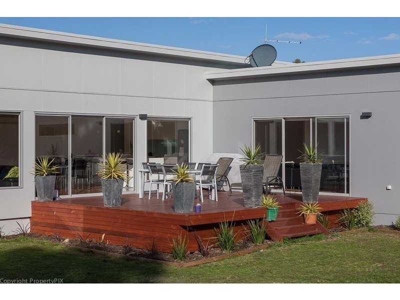 125 Seven Mile Beach Road, Seven Mile Beach TAS 7170