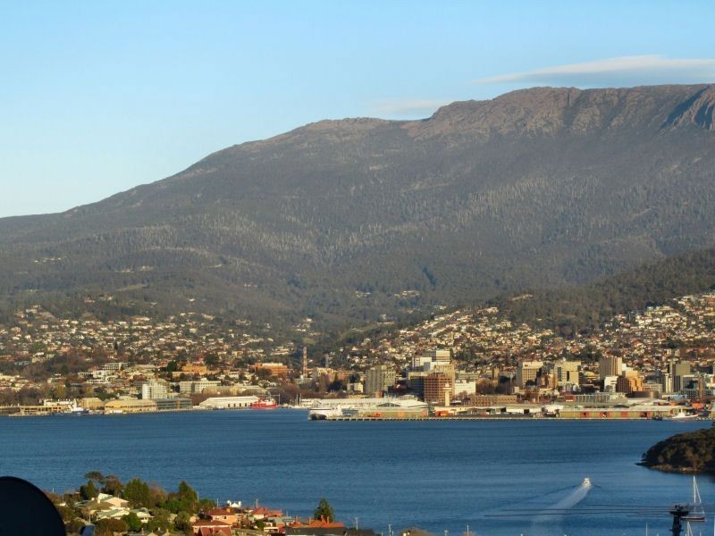 13 Kurrewa Court, Bellerive TAS 7018