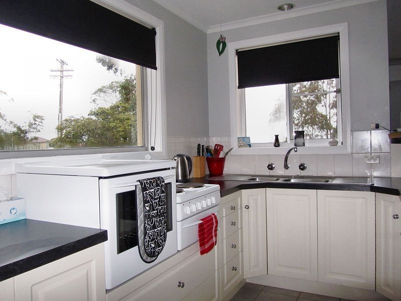 13 Kurrewa Court, Bellerive TAS 7018