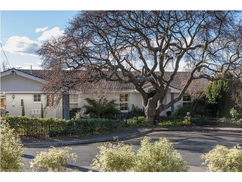 6 Melrose Court, Sandy Bay TAS 7005