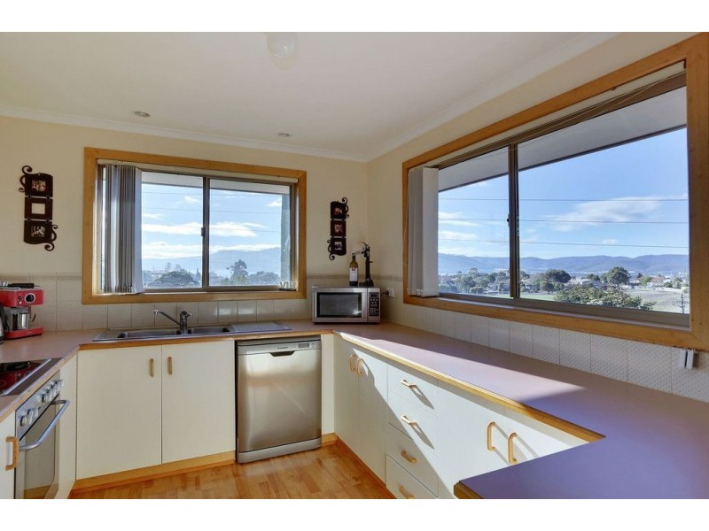 1 Taylor Court, Rosetta TAS 7010