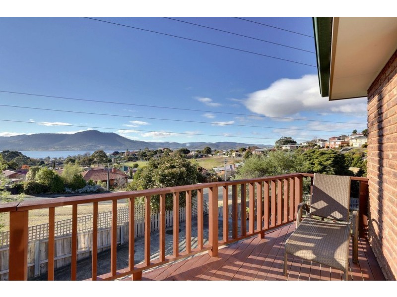 1 Taylor Court, Rosetta TAS 7010