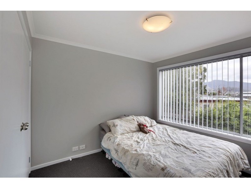 16 Fairfax Road, Glenorchy TAS 7010