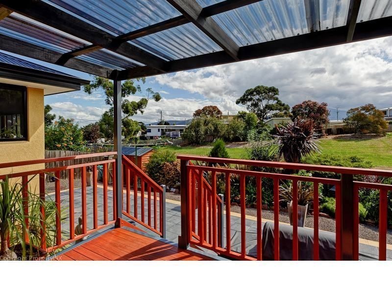 97 Carella Street, Howrah TAS 7018