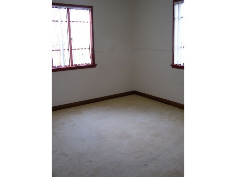 21 Barry Street, Glenorchy TAS 7010