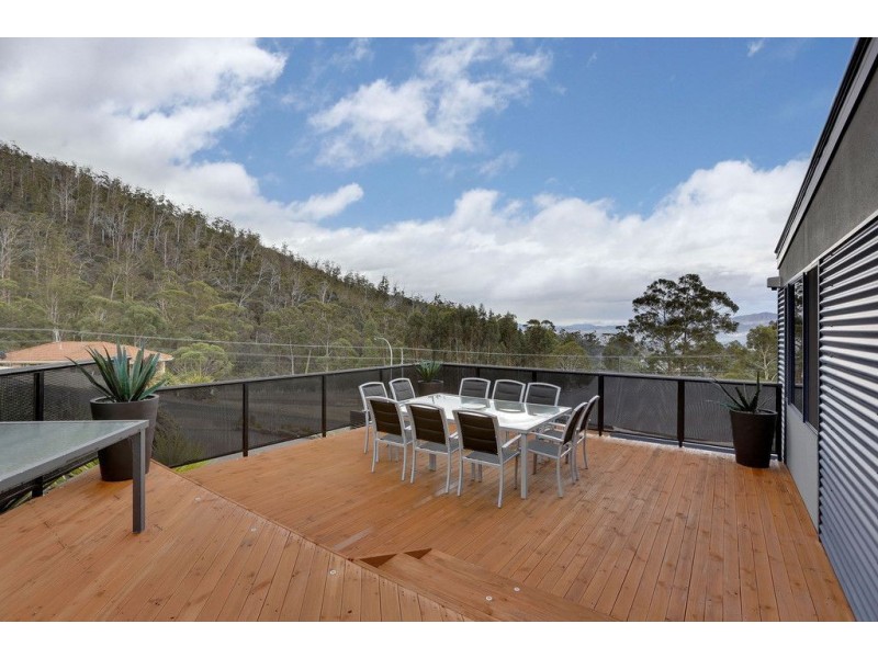 3 Wallcrest Road, Berriedale TAS 7011