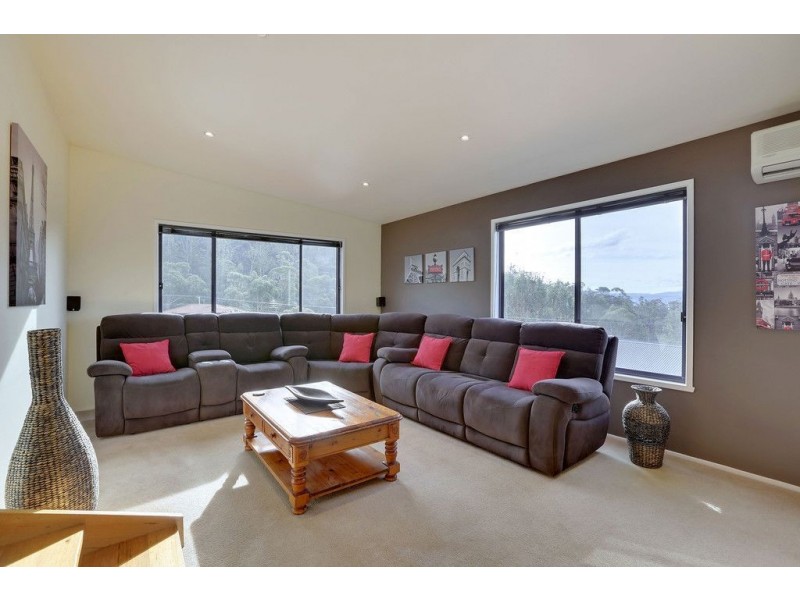 3 Wallcrest Road, Berriedale TAS 7011