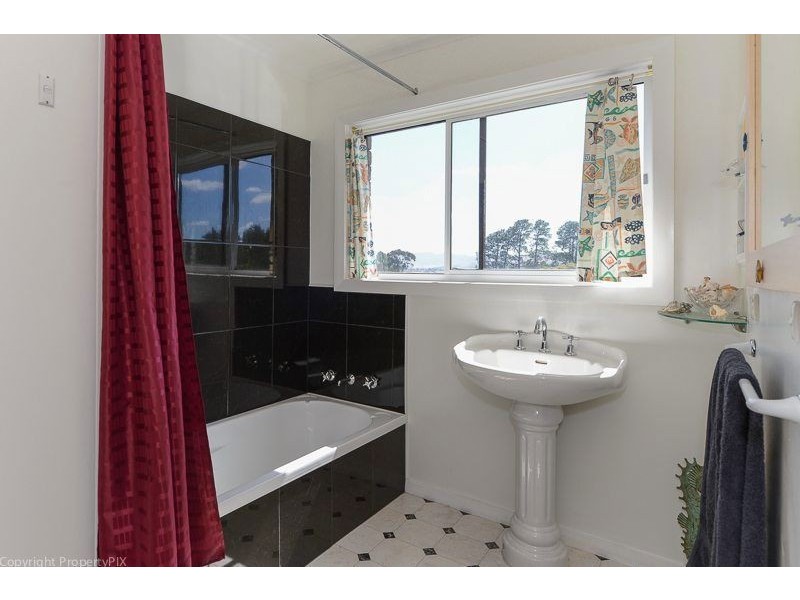 6 Louise Road, Austins Ferry TAS 7011