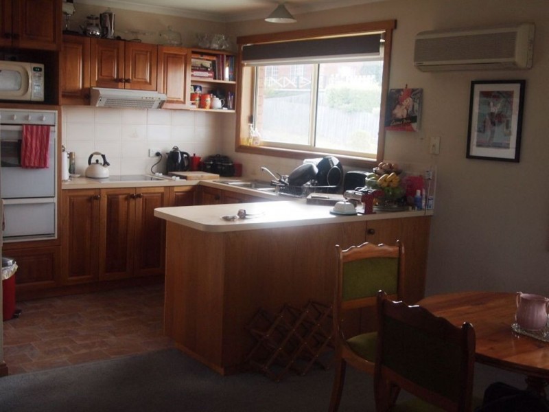 1/32 Ruth Drive, Lenah Valley TAS 7008