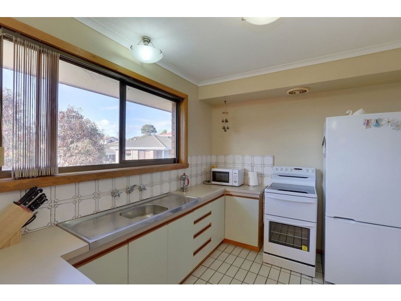 1/6 Alroy Court, Rosetta TAS 7010