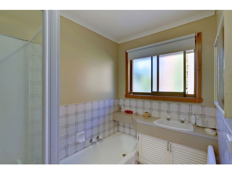 1/6 Alroy Court, Rosetta TAS 7010