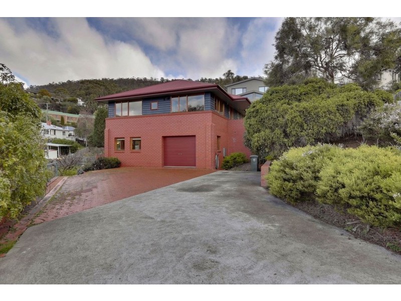 22 Valley Street, West Hobart TAS 7000