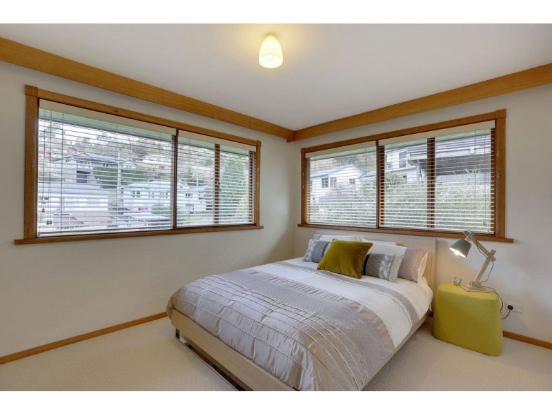 22 Valley Street, West Hobart TAS 7000