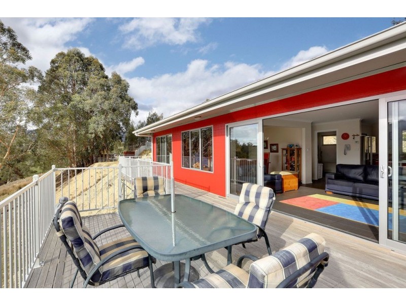 4a Valley Road, Collinsvale TAS 7012