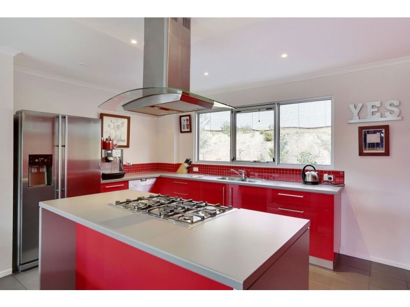 4a Valley Road, Collinsvale TAS 7012