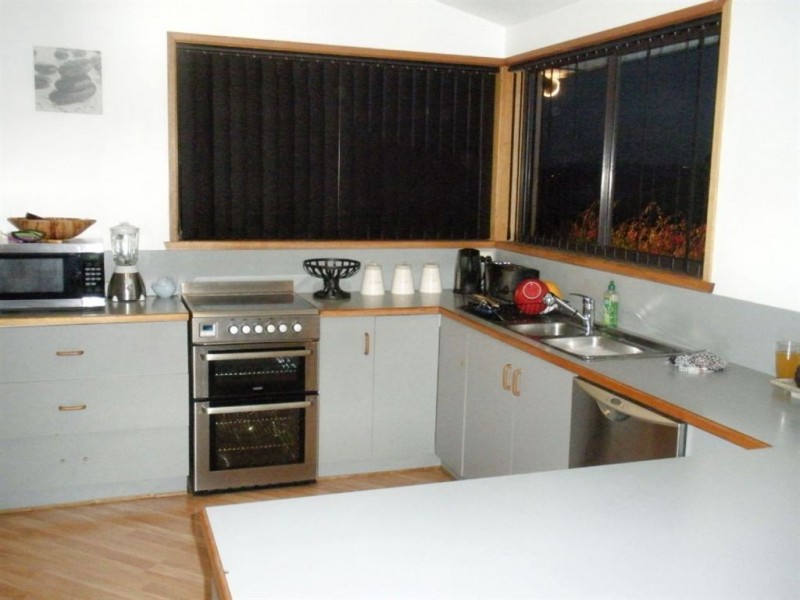 19 Clives Avenue, Old Beach TAS 7017