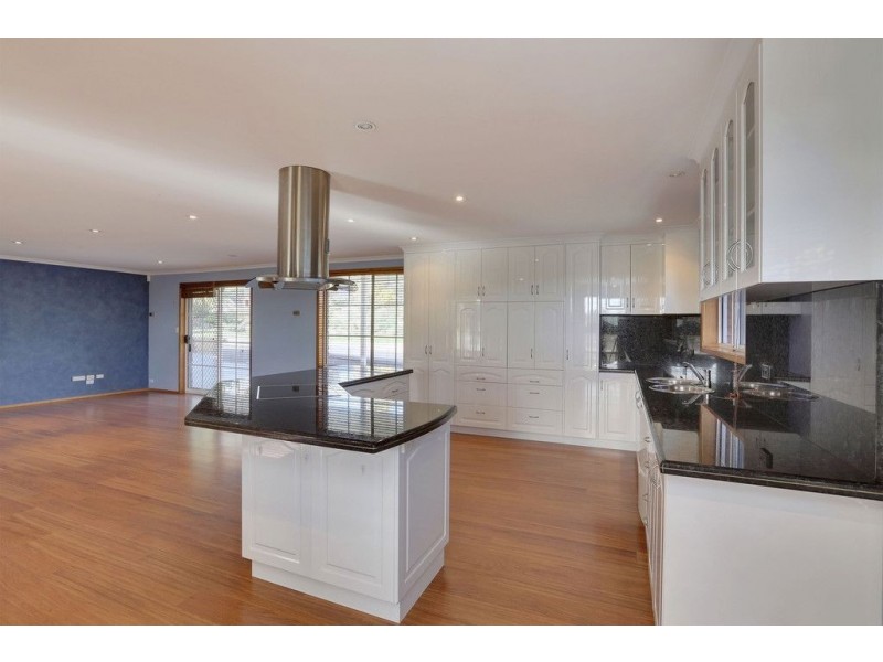 221 Baskerville Road, Old Beach TAS 7017