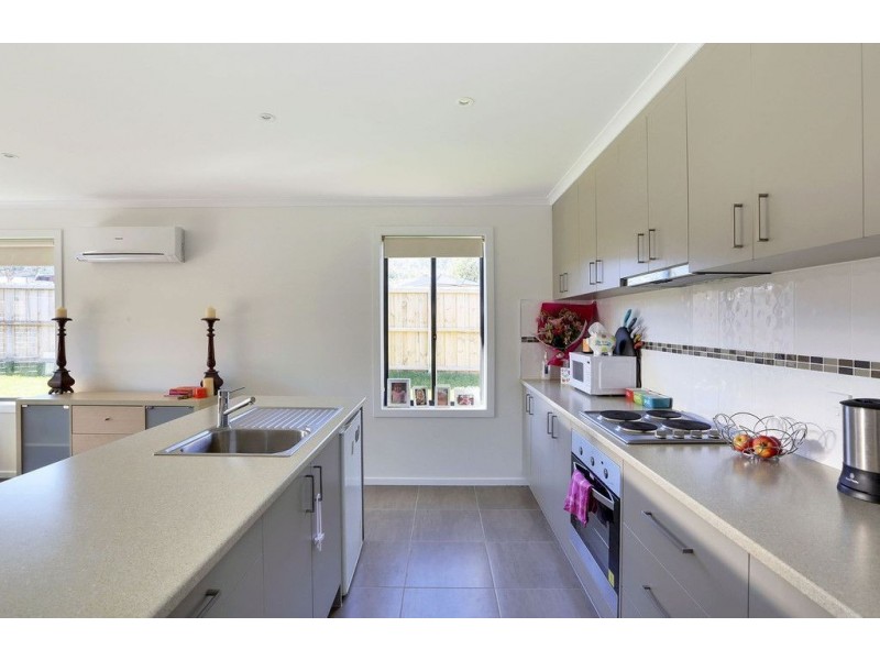 1/49 Mariah Crescent, Oakdowns TAS 7019