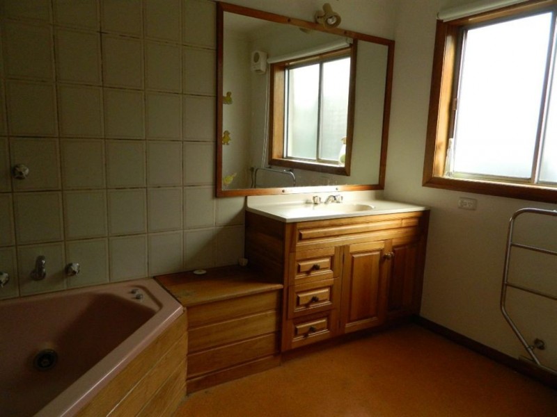 27 Waverley Street, Bellerive TAS 7018