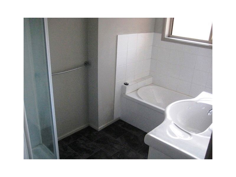 166 Branscombe Road, Claremont TAS 7011