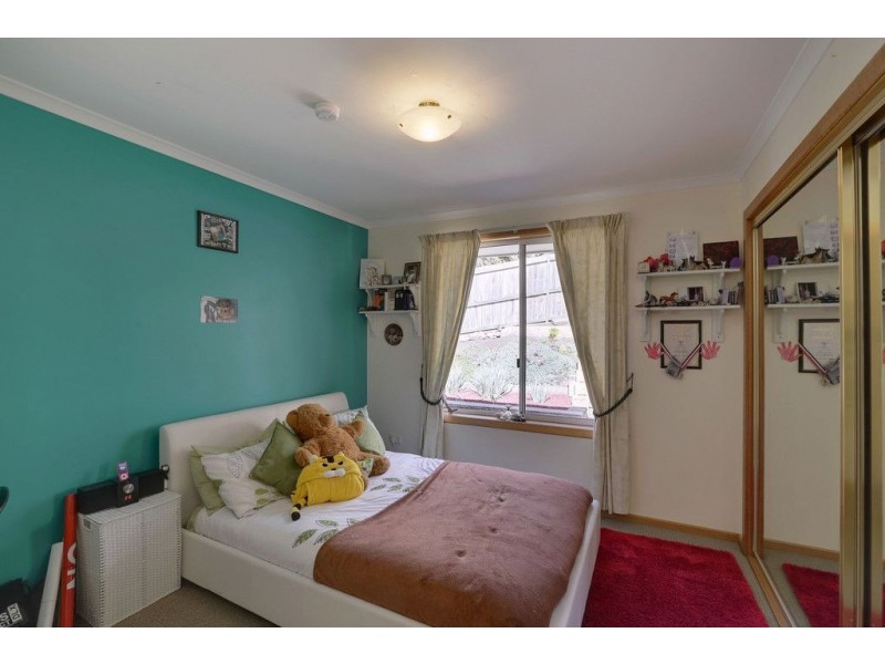 16 Jasanda Drive, Montrose TAS 7010