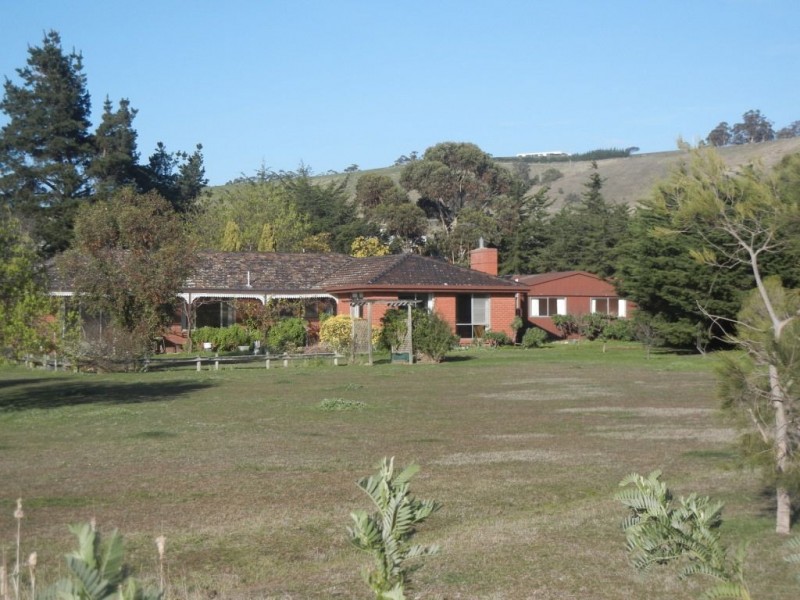 443 Clifton Beach Road, Clifton Beach TAS 7020