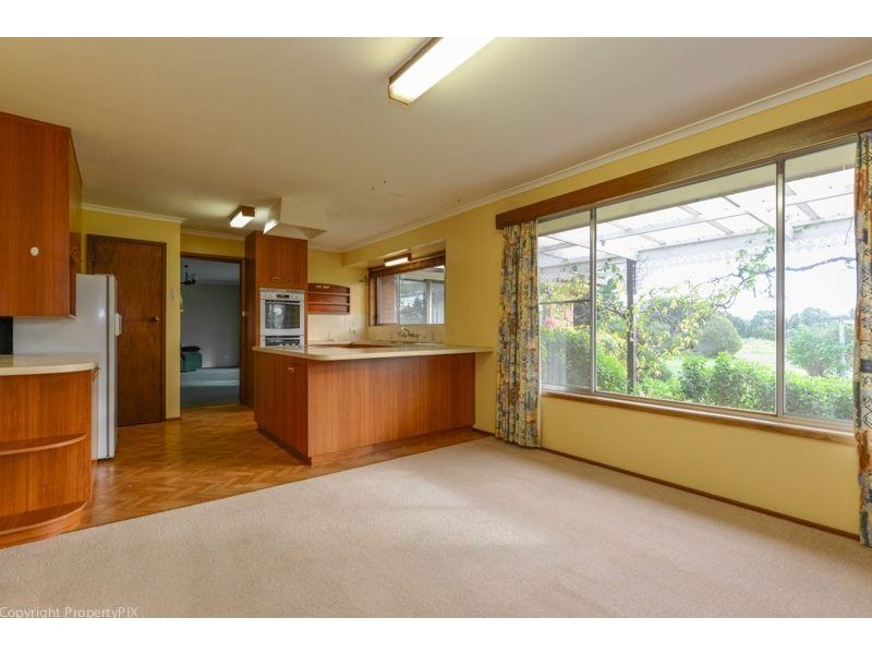 443 Clifton Beach Road, Clifton Beach TAS 7020