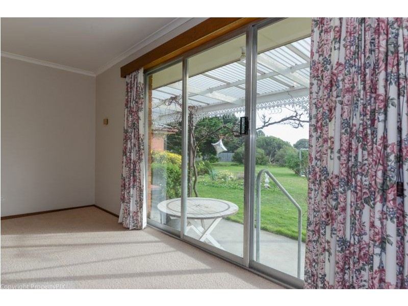 443 Clifton Beach Road, Clifton Beach TAS 7020