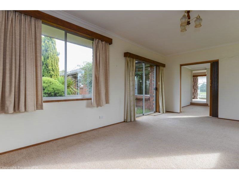 443 Clifton Beach Road, Clifton Beach TAS 7020