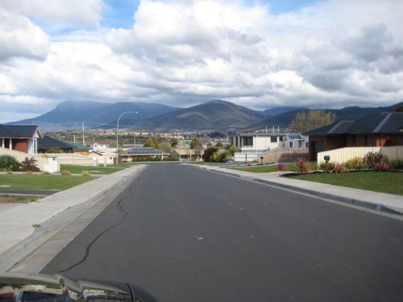 10 Henty Close, Old Beach TAS 7017