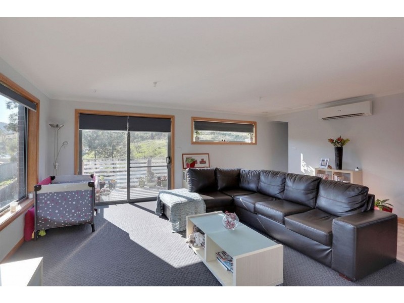 2/21 Bellemont Court, Geilston Bay TAS 7015