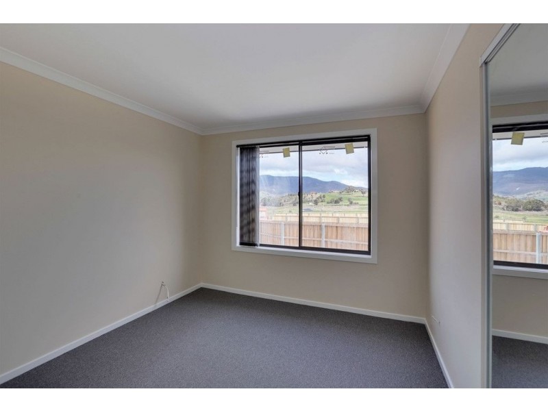 1&2/10 Tivoli Road, Old Beach TAS 7017