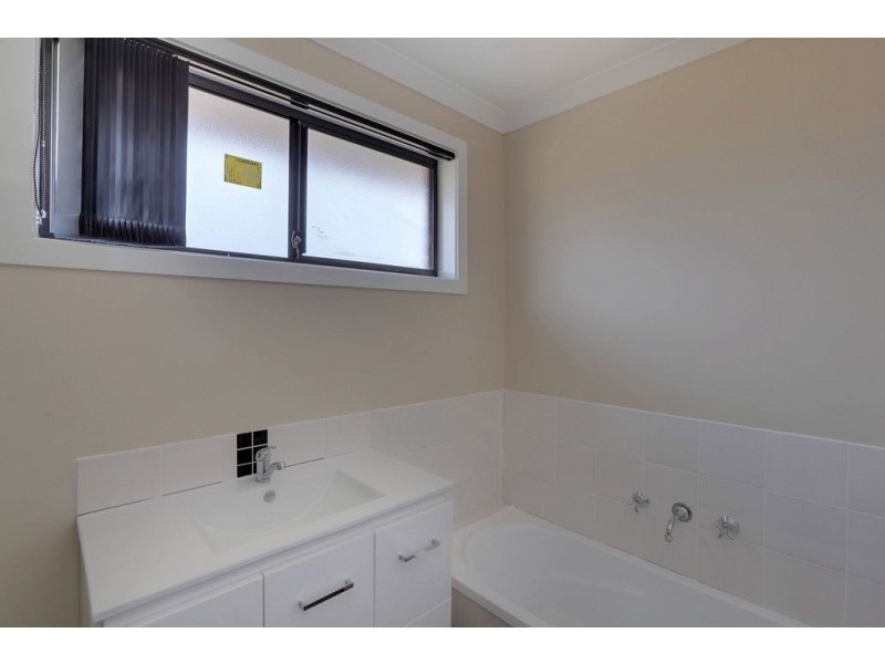 1&2/10 Tivoli Road, Old Beach TAS 7017