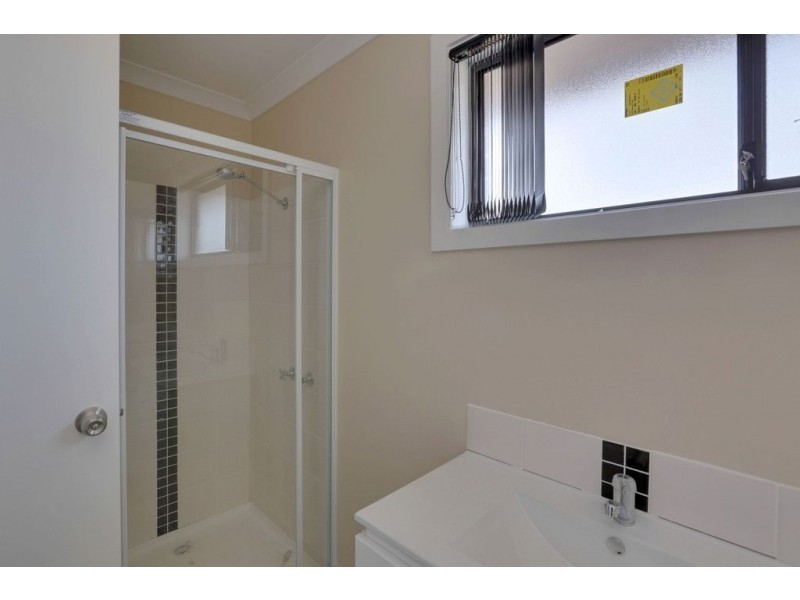 1&2/10 Tivoli Road, Old Beach TAS 7017