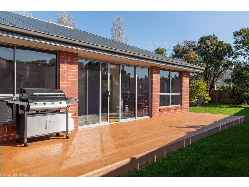 83 Seven Mile Beach Road, Seven Mile Beach TAS 7170