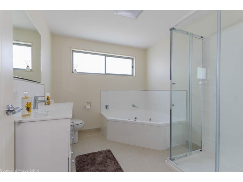 83 Seven Mile Beach Road, Seven Mile Beach TAS 7170