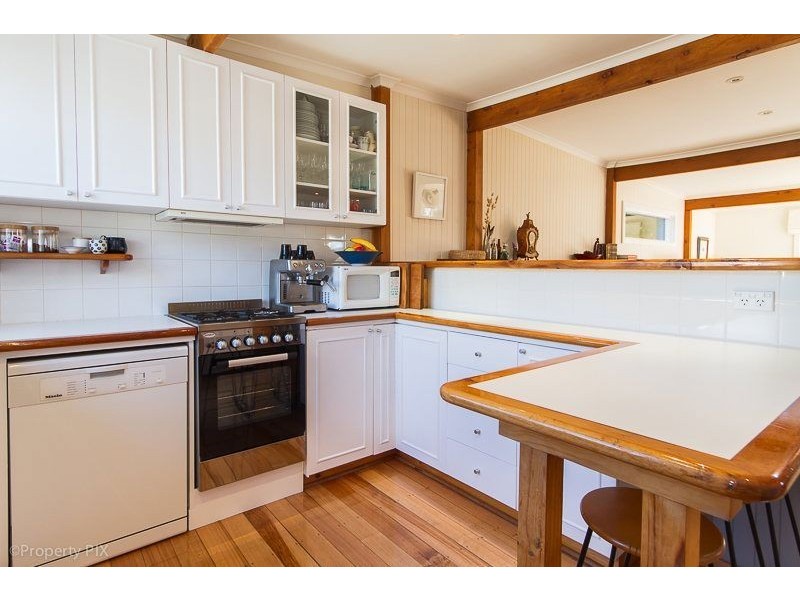 82 Cremorne Avenue, Cremorne TAS 7024